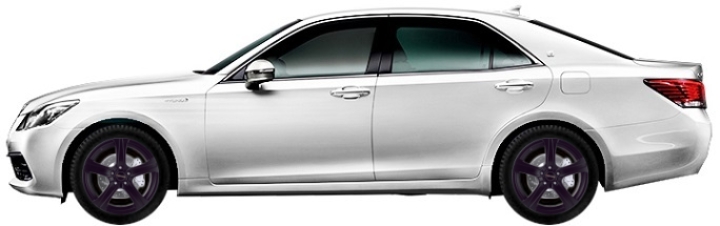   Toyota Crown S210 Athlete 2.5 2012-2018 ..